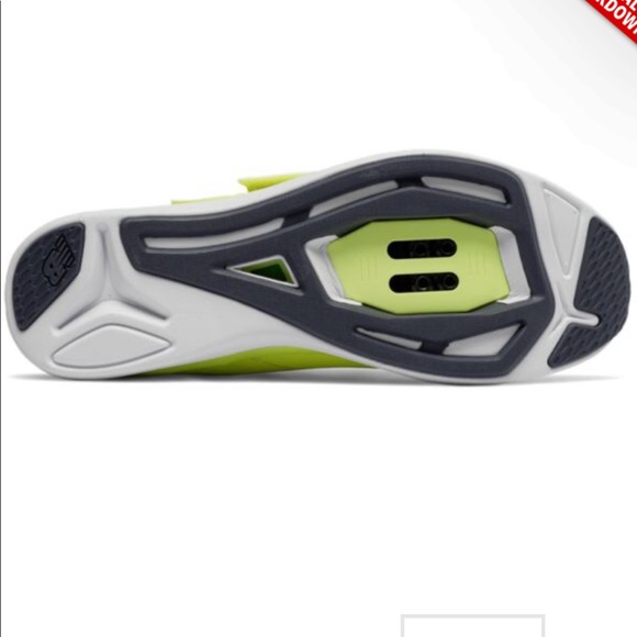 🌸New Balance🌸 - Picture 7 of 8